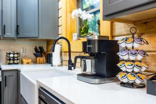 Carefree Wisper-new Build, Hot Tub, Bbq & Ev - McHenry - 3