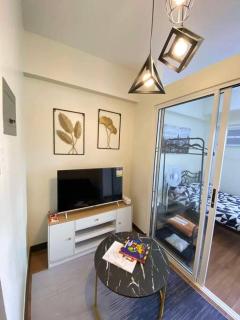 Easy Escape 1bedroom unit Satori Pasig - Manila - 0