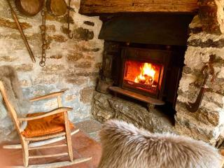 La Val Swiss Alpine Cottage with Southern Flavor - Faido - 7