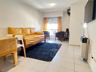 Departamento cómodo y central en Córdoba, a metros de la Cañada - 2