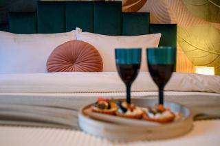 Stylish 1BR & Balcony in North Business District - 7