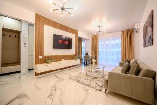 Stylish 1BR & Balcony in North Business District - 1