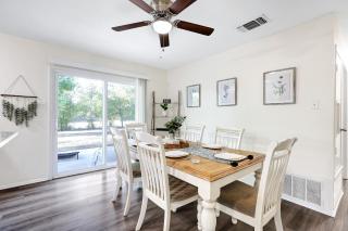 Home Nr River Walk DT Airport BBQ Games Pets - 8