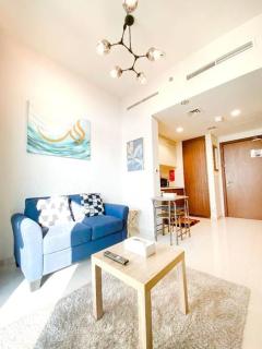 Modern Apartment in Downtown Dubai - Dubai - 5