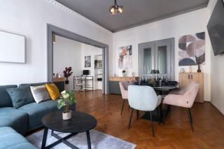 3 Bedroom - Central Superior-Flat 115m2 - Prague - 0