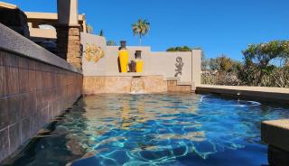 Ocotillo Lakes with pool heater, golf views, BBQ - Chandler - 0
