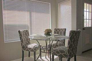 Cozy house near I-10 with pool heater, hot tub, BBQ - Goodyear - 4