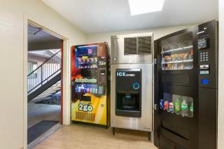 Best Western Sawmill Inn - 1