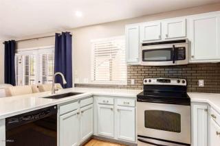 Cozy spacious house, pool heater, spa, firepit - Peoria - 6
