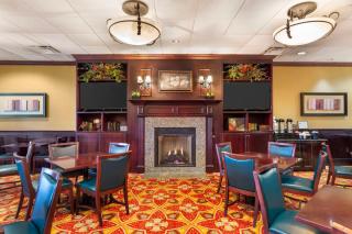 Best Western Plus Burlington - Burlington - 7