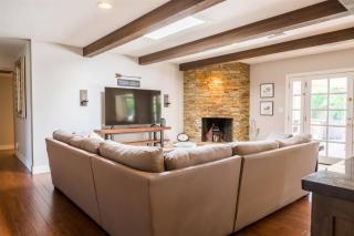 Spacious Kierland oasis with pool heater, spa, BBQ - Phoenix - 4