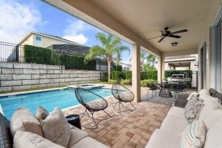 Private Heated Pool Billiard lounge 6MI to Disney - Orlando - 6