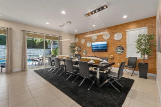 Private Heated Pool Billiard lounge 6MI to Disney - 5