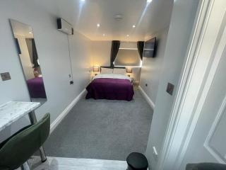 Cozy Studio Flat Romford, London - Romford - 8
