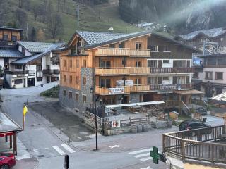 Appartement cozy 3P à 5m du front de neige avec parking et terrasse - FR-1-464-236 - 8