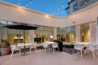 Hilton Garden Inn Dallas Arlington - Arlington - 9