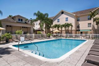 Homewood Suites by Hilton Fort Myers - Fort Myers - 2