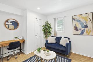 Delightful 1BR 1BA Cozy Holiday Flat - 6