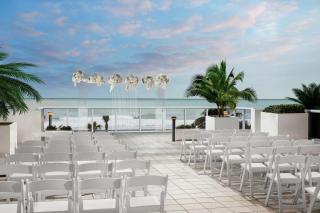 Hilton Cabana Miami Beach Resort - Miami Beach - 9