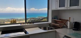 ON TOP Of THE WORLD Garden Studio - Kororo Basin - 5