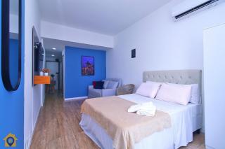 Studio reformado com vista p/ praia de Copacabana - Rio de Janeiro - 0