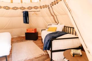 Starlight Retreat Yellowstone - 9