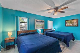 Home with pool and canal access to ocean - 1
