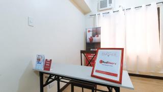 RedDoorz @ Jolly Orange Paranaque - Manila - 4