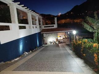Holiday home in Porto da Cruz with garden - Porto da Cruz - 8