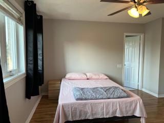 Charming 3-bedroom house with Wi-Fi in Toronto - Toronto - 5