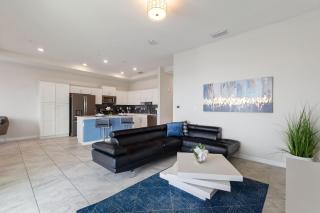 Storey Lake Resort 2bd Condo Overlooking Water #840 condo - Kissimmee - 3