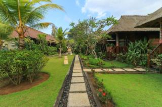 Koji Garden Huts - 2
