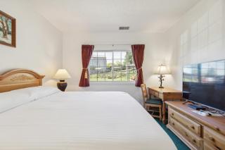 Grand Wood Suites - 1st Floor Front Side Suite 104 - 4