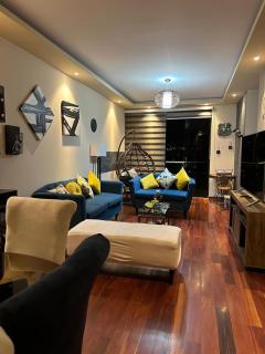 Lujoso departamento de dos habitaciones, en la mejor zona de Cbba - 0