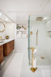 Romantic Hideout 1Bedroom Lower Level - Stamford - 8