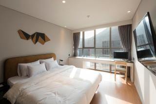 Hound Hotel Changwon Jinhae - Changwon - 0