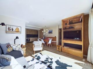 Luxueux T3, 2 chambres, parking, wifi, proche pistes et commerces - FR-1-398-676 - 9