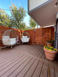 Tiny Home With Hot Tub and Cowboy Pool - Fredericksburg - 2