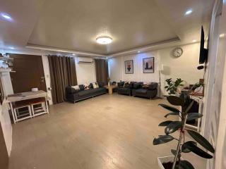 ACL Staycation A private house with swimming pool- Unit1 - 1