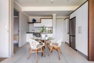 Contemporary unit in the Heart of the Sandton city - Johannesburg - 4