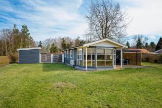 Awesome Home In Knebel With 4 Bedrooms And Internet - Glesborg - 0