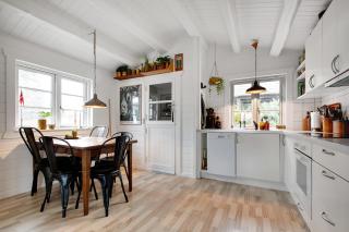 Lovely Older And Newly Renovated House In Beautiful And Tranquil Surroundings - Ebeltoft - 9