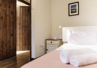 Honeypot Cottage - Charming Bolthole in Stow! - 6