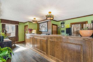 Super 8 by Wyndham Lake George/Downtown - Lake George - 5