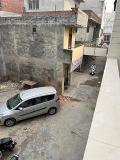 RAJA GUEST HOUSE -- Jalandhar Railway Station -- For Family, Couples, Travellers - Jalandhar - 7