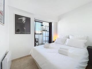 2P Between Croisette Beaches and Antibes Street - 5