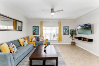 New listing 5 mi from Disney,Free Arcades, HeatedPool & Water park - Kissimmee - 1