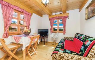 Beautiful Home In Perusic With Wifi - Perušić - 8