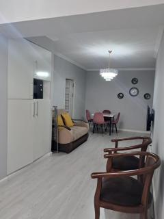 Newly Renovated Modern 2 Bed Apt Near Gur-e-Amir - 6