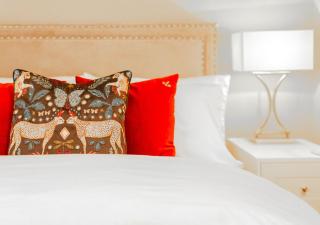 Stylish Grade II Listed Apartment: The London - Cheltenham - 6